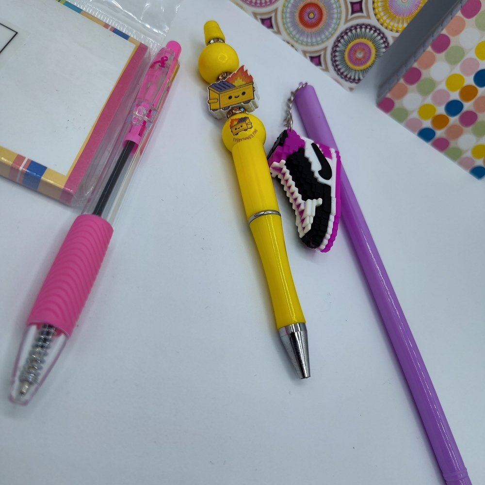 Stationery Bundle 2026 Planner Notepads Pens Sticky Notes Set Stocking Stuffer - Picture 2 of 5